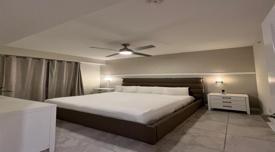 Kissimmee, Florida 34746, 2 Bedroom Bedrooms, ,2 Bathroombathrooms,Residential,For Sale,Paradox,0,Mfrs5119574