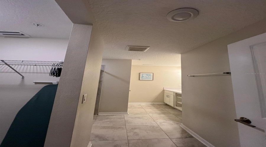 Kissimmee, Florida 34746, 2 Bedroom Bedrooms, ,2 Bathroombathrooms,Residential,For Sale,Paradox,0,Mfrs5119574