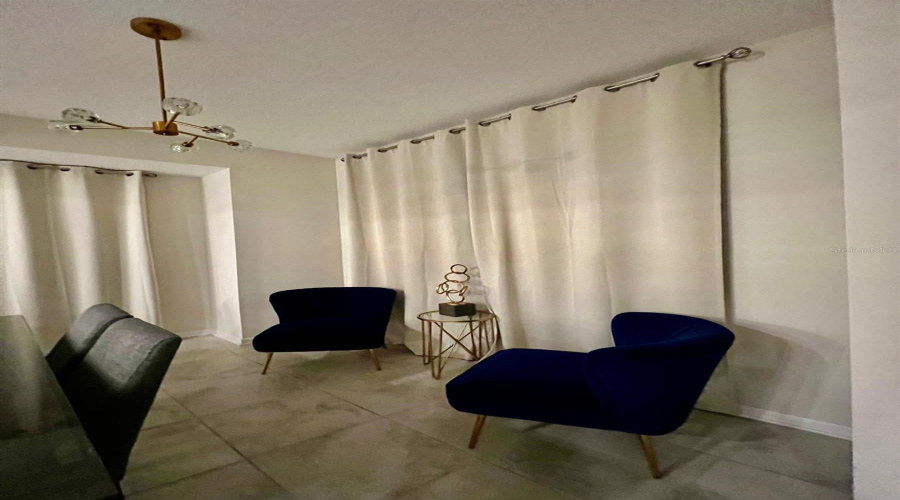 Kissimmee, Florida 34746, 2 Bedroom Bedrooms, ,2 Bathroombathrooms,Residential,For Sale,Paradox,0,Mfrs5119574