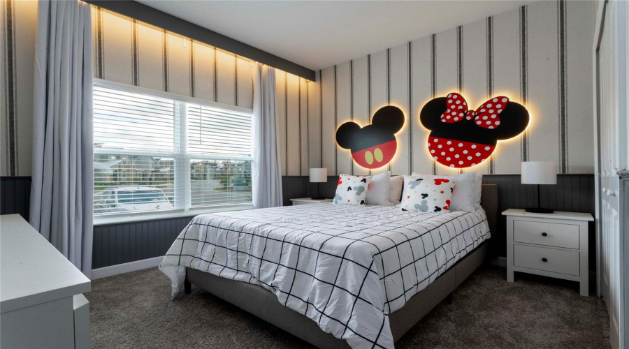 Kissimmee, Florida 34746, 5 Bedroom Bedrooms, ,4 Bathroombathrooms,Residential,For Sale,Scene,0,Mfro6270615