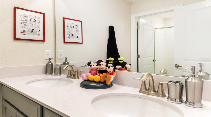 Kissimmee, Florida 34746, 4 Bedroom Bedrooms, ,3 Bathroombathrooms,Residential,For Sale,Quote,0,Mfro6448927