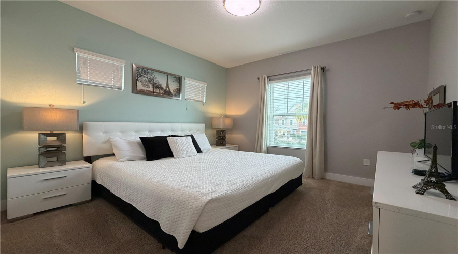 Kissimmee, Florida 34747, 5 Bedroom Bedrooms, ,6 Bathroombathrooms,Residential,For Sale,Sunville,0,Mfro6445443