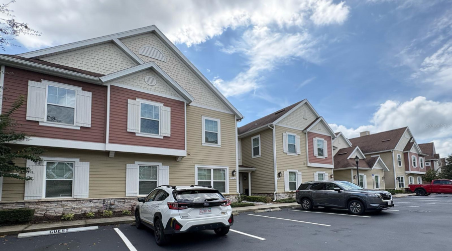 Kissimmee, Florida 34747, 5 Bedroom Bedrooms, ,6 Bathroombathrooms,Residential,For Sale,Sunville,0,Mfro6445443