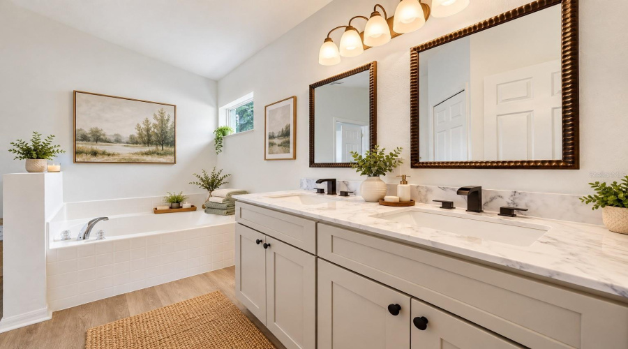 Davenport, Florida 33837, 3 Bedroom Bedrooms, ,2 Bathroombathrooms,Residential,For Sale,Verbena St,0,Mfrg5116707