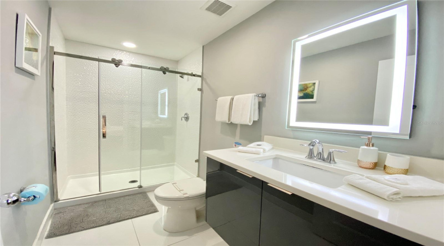 Kissimmee, Florida 34746, 4 Bedroom Bedrooms, ,3 Bathroombathrooms,Residential,For Sale,Le Reve,0,Mfro6448857