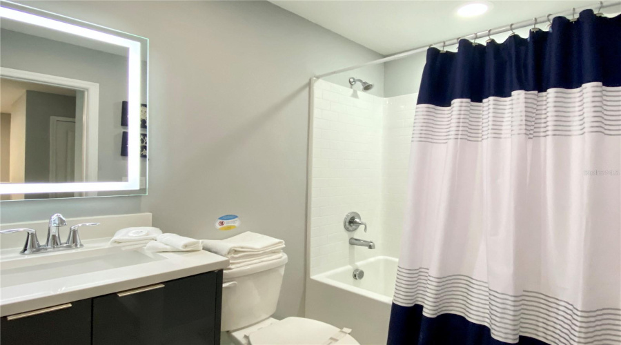 Kissimmee, Florida 34746, 4 Bedroom Bedrooms, ,3 Bathroombathrooms,Residential,For Sale,Le Reve,0,Mfro6448857