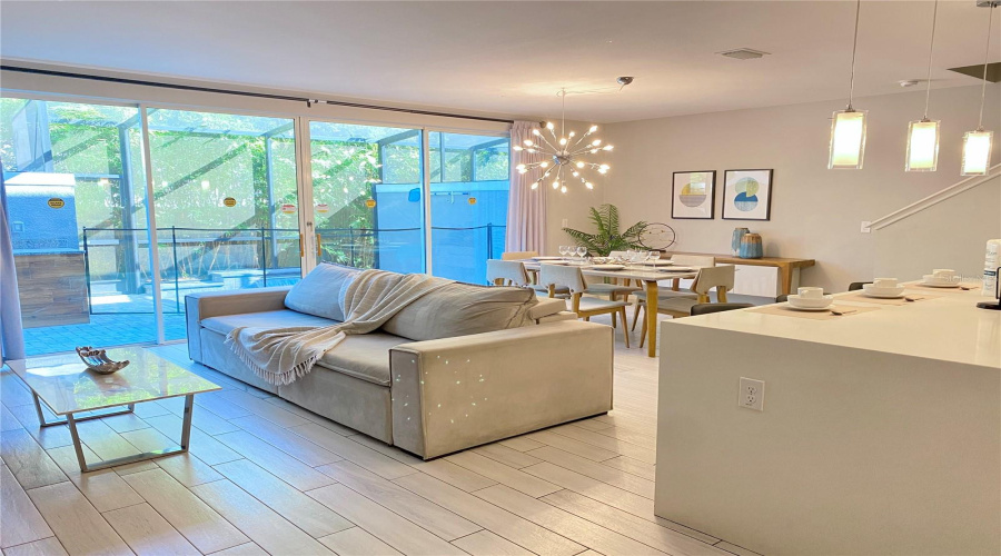 Kissimmee, Florida 34746, 4 Bedroom Bedrooms, ,3 Bathroombathrooms,Residential,For Sale,Le Reve,0,Mfro6448857