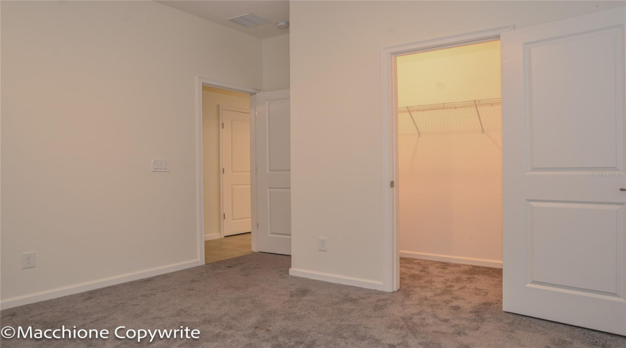 Davenport, Florida 33837, 3 Bedroom Bedrooms, ,2 Bathroombathrooms,Residential,For Sale,Fortuna,0,Mfrl4965645