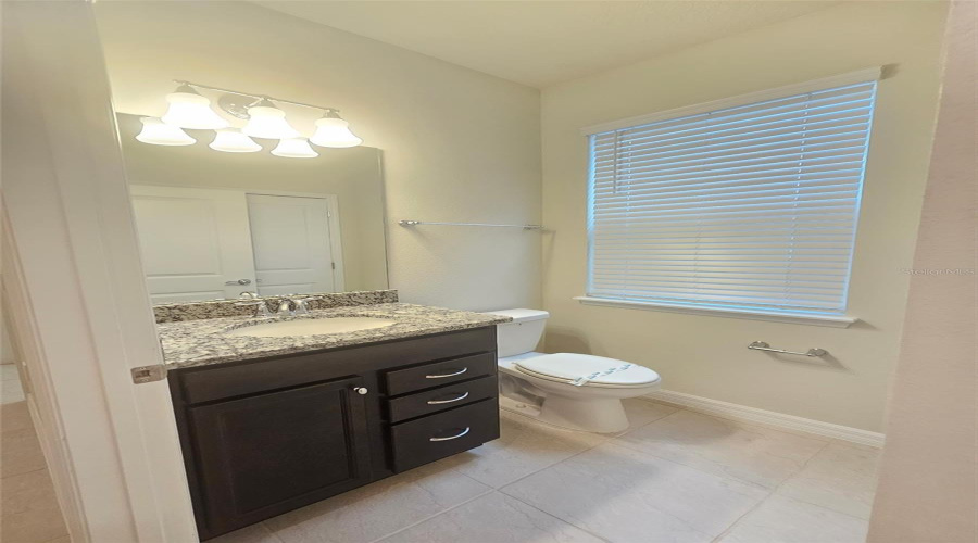 Davenport, Florida 33897, 6 Bedroom Bedrooms, ,4 Bathroombathrooms,Residential,For Sale,Lilac,0,Mfro6448589