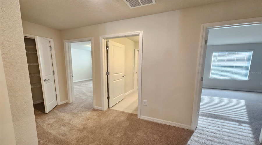 Davenport, Florida 33897, 6 Bedroom Bedrooms, ,4 Bathroombathrooms,Residential,For Sale,Lilac,0,Mfro6448589