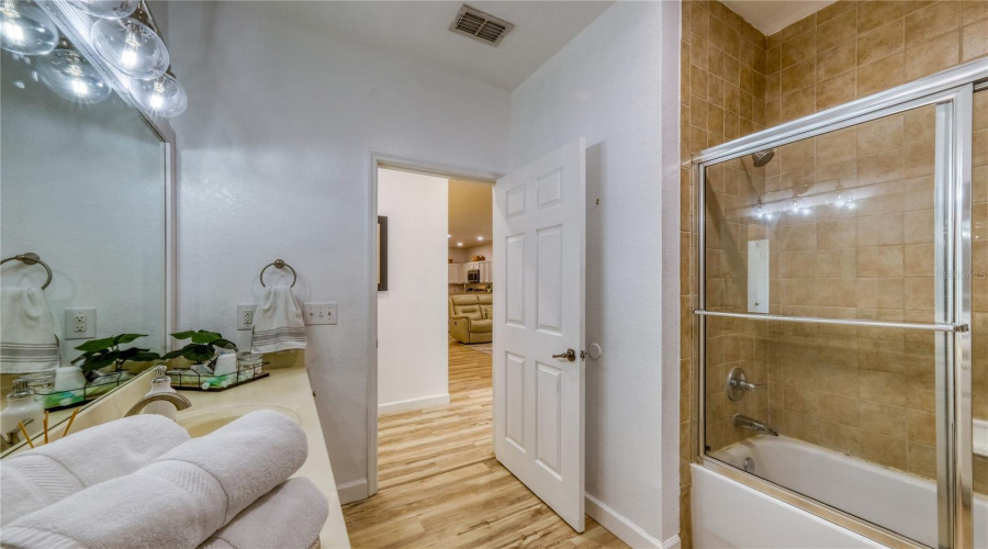 Kissimmee, Florida 34747, 3 Bedroom Bedrooms, ,2 Bathroombathrooms,Residential,For Sale,Feltrim Pl,0,Mfrs5159210