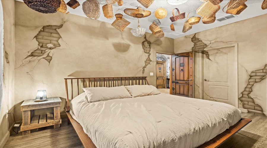 Davenport, Florida 33896, 8 Bedroom Bedrooms, ,5 Bathroombathrooms,Residential,For Sale,Thunderbird,0,Mfro6448695