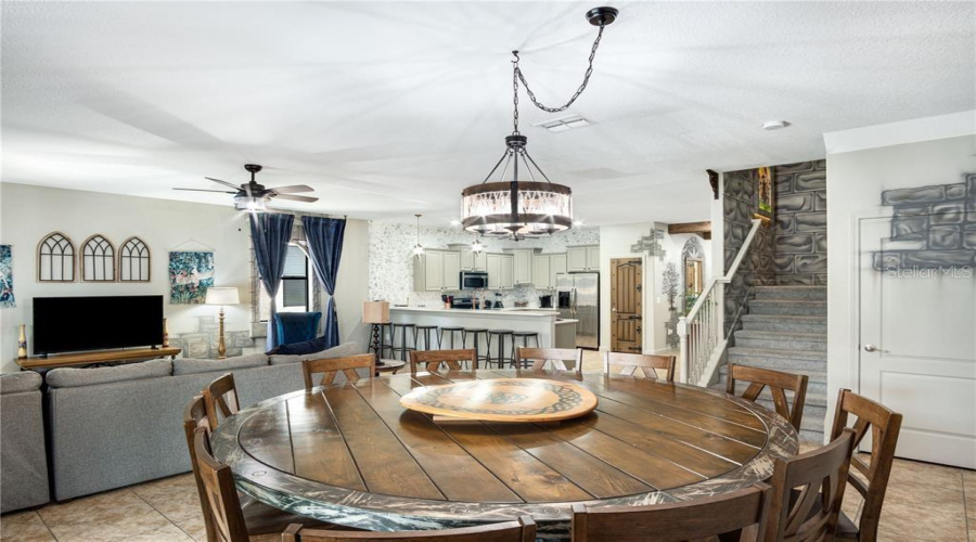 Davenport, Florida 33896, 8 Bedroom Bedrooms, ,5 Bathroombathrooms,Residential,For Sale,Thunderbird,0,Mfro6448695