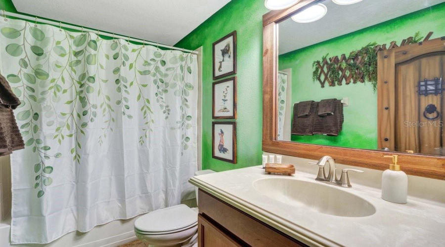 Davenport, Florida 33896, 8 Bedroom Bedrooms, ,5 Bathroombathrooms,Residential,For Sale,Thunderbird,0,Mfro6448695