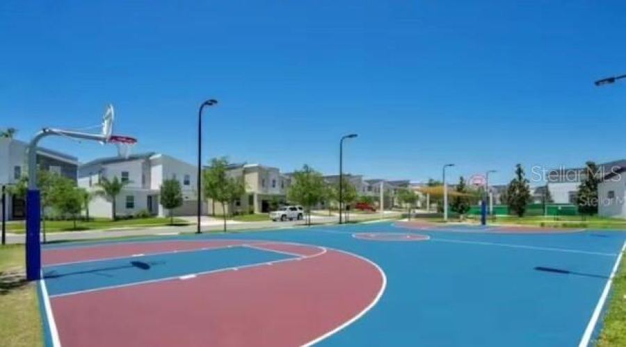 Davenport, Florida 33896, 8 Bedroom Bedrooms, ,5 Bathroombathrooms,Residential,For Sale,Thunderbird,0,Mfro6448695