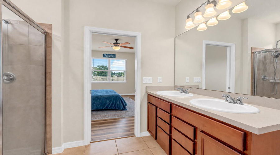 On Suite Primary Bath