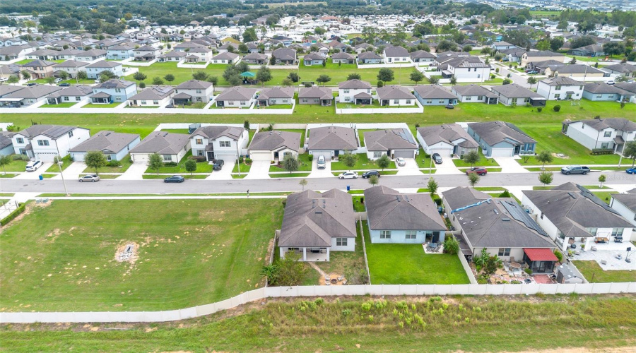 Davenport, Florida 33837, 3 Bedroom Bedrooms, ,2 Bathroombathrooms,Residential,For Sale,Citrus Isle,0,Mfrv4951560
