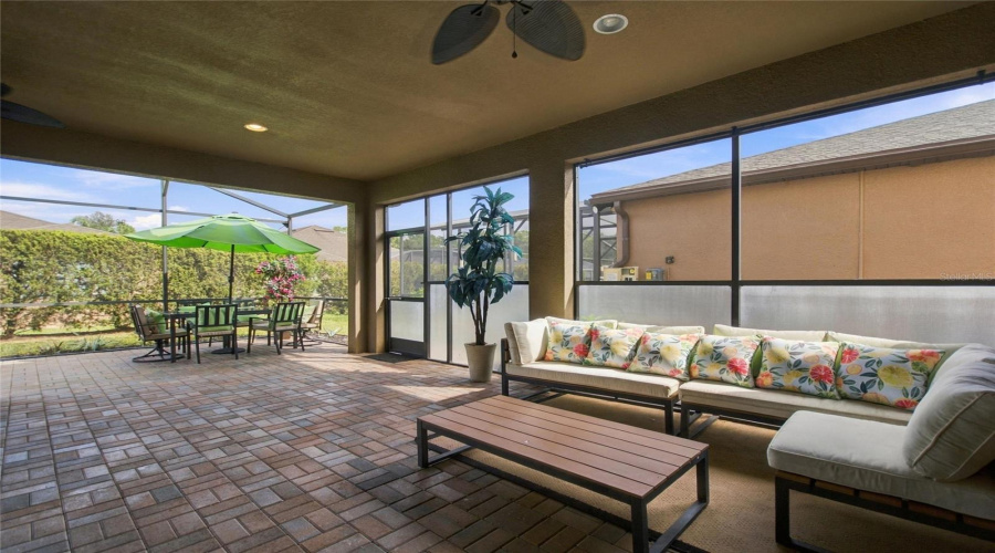 Davenport, Florida 33896, 3 Bedroom Bedrooms, ,3 Bathroombathrooms,Residential,For Sale,Pontevedra Rd,0,Mfrs5159300