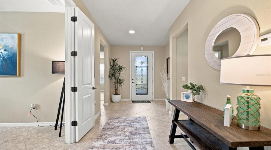 Davenport, Florida 33896, 3 Bedroom Bedrooms, ,3 Bathroombathrooms,Residential,For Sale,Pontevedra Rd,0,Mfrs5159300