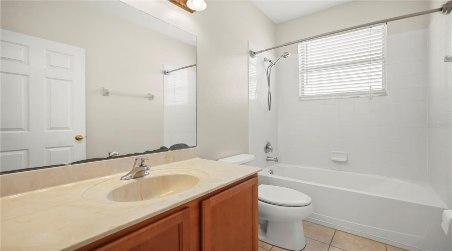 Kissimmee, Florida 34746, 4 Bedroom Bedrooms, ,3 Bathroombathrooms,Residential,For Sale,Golden Knot,0,Mfrs5154671