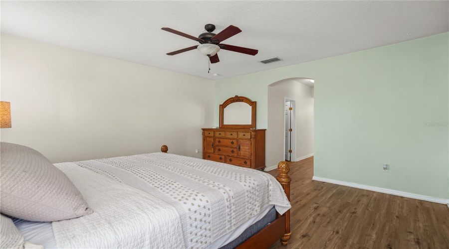 Kissimmee, Florida 34746, 4 Bedroom Bedrooms, ,3 Bathroombathrooms,Residential,For Sale,Golden Knot,0,Mfrs5154671