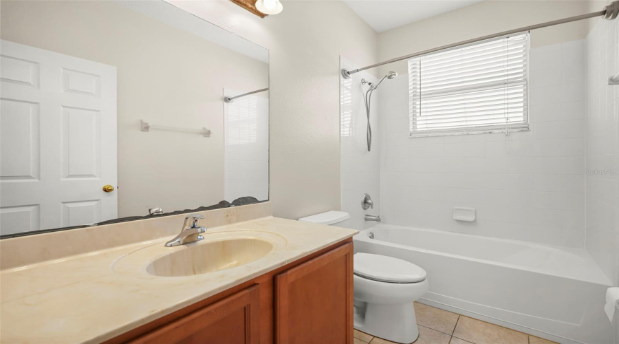 Kissimmee, Florida 34746, 4 Bedroom Bedrooms, ,3 Bathroombathrooms,Residential,For Sale,Golden Knot,0,Mfrs5154671