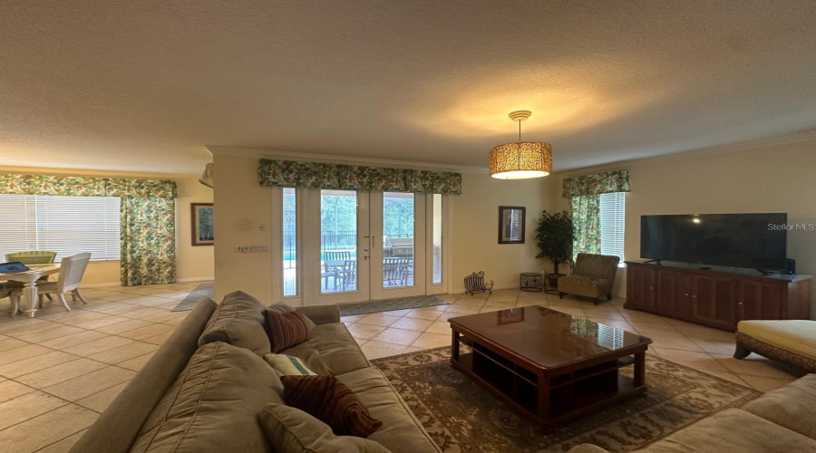 Kissimmee, Florida 34746, 6 Bedroom Bedrooms, ,5 Bathroombathrooms,Residential,For Sale,Stella,0,Mfrs5158647