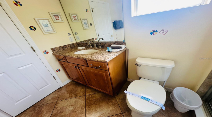 Kissimmee, Florida 34746, 6 Bedroom Bedrooms, ,5 Bathroombathrooms,Residential,For Sale,Stella,0,Mfrs5158647