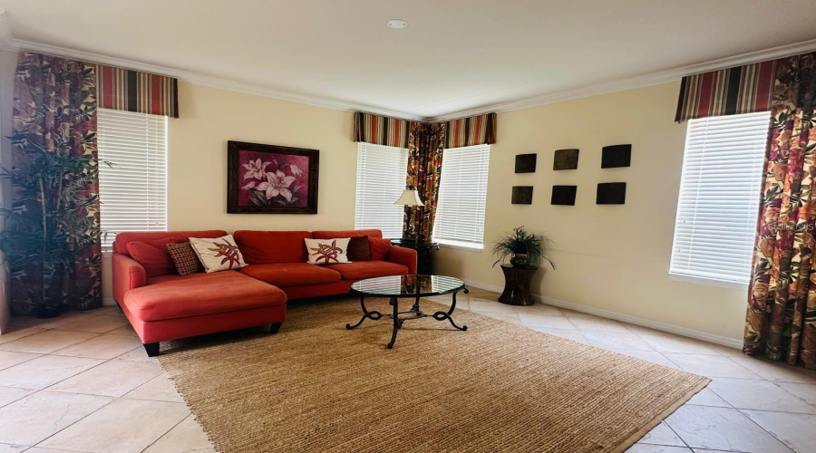 Kissimmee, Florida 34746, 6 Bedroom Bedrooms, ,5 Bathroombathrooms,Residential,For Sale,Stella,0,Mfrs5158647
