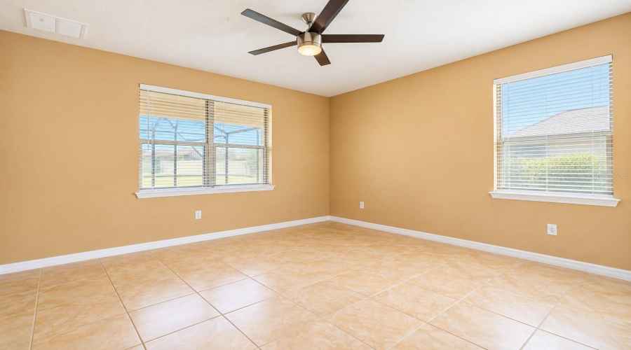 Davenport, Florida 33837, 2 Bedroom Bedrooms, ,2 Bathroombathrooms,Residential,For Sale,Montoro,0,Mfrg5118926