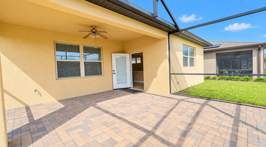 Davenport, Florida 33837, 2 Bedroom Bedrooms, ,2 Bathroombathrooms,Residential,For Sale,Montoro,0,Mfrg5118926