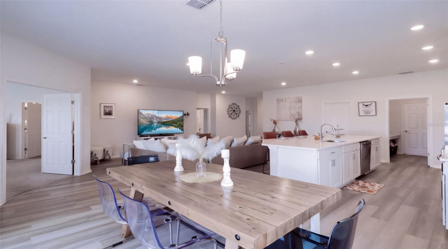Davenport, Florida 33837, 4 Bedroom Bedrooms, ,2 Bathroombathrooms,Residential,For Sale,Desert Rose Drive,0,Mfro6447542