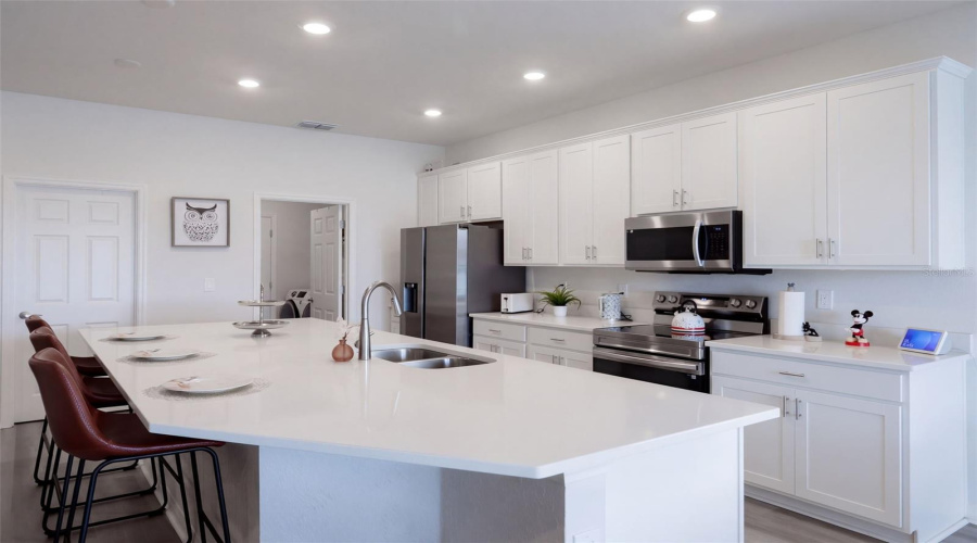Davenport, Florida 33837, 4 Bedroom Bedrooms, ,2 Bathroombathrooms,Residential,For Sale,Desert Rose Drive,0,Mfro6447542