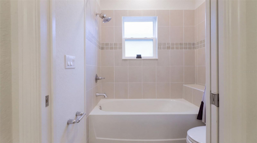Davenport, Florida 33837, 4 Bedroom Bedrooms, ,2 Bathroombathrooms,Residential,For Sale,Desert Rose Drive,0,Mfro6447542