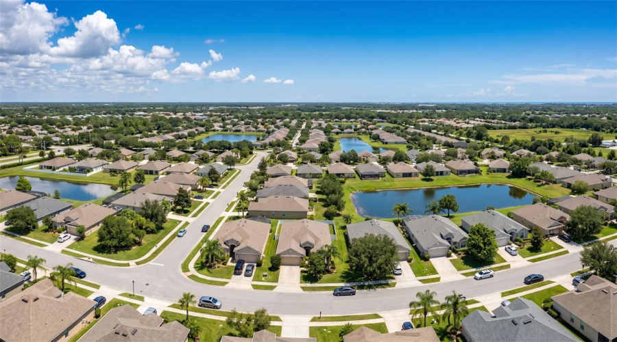 Davenport, Florida 33837, 4 Bedroom Bedrooms, ,2 Bathroombathrooms,Residential,For Sale,Desert Rose Drive,0,Mfro6447542