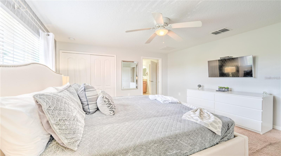 Kissimmee, Florida 34747, 4 Bedroom Bedrooms, ,3 Bathroombathrooms,Residential,For Sale,Bismarck Palm Rd,0,Mfro6449007