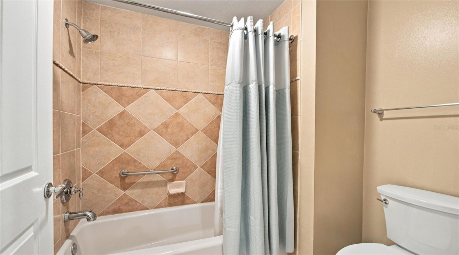 Kissimmee, Florida 34747, 3 Bedroom Bedrooms, ,2 Bathroombathrooms,Residential,For Sale,Heritage Crossing,0,Mfrs5159098