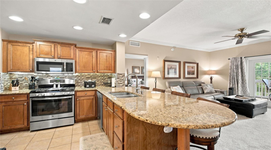 Kissimmee, Florida 34747, 3 Bedroom Bedrooms, ,2 Bathroombathrooms,Residential,For Sale,Heritage Crossing,0,Mfrs5159098