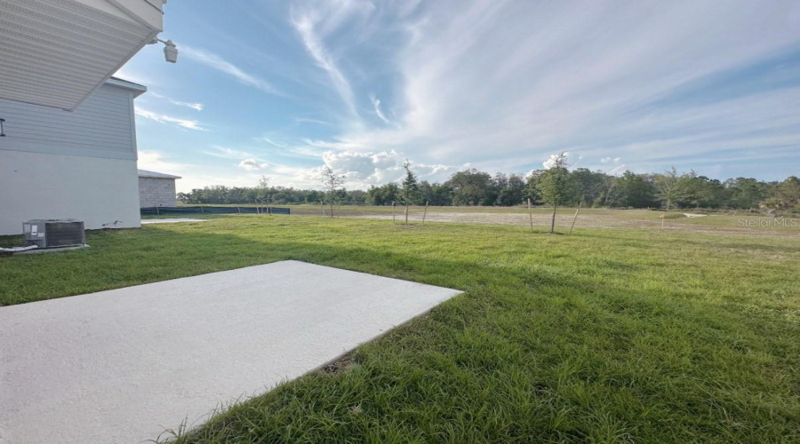 Davenport, Florida 33837, 4 Bedroom Bedrooms, ,2 Bathroombathrooms,Residential,For Sale,Daring,0,Mfrs5159311