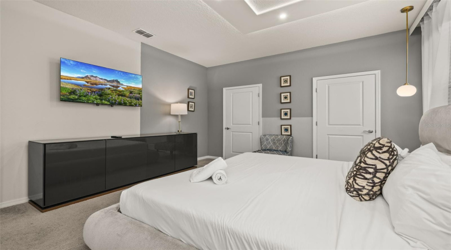 Davenport, Florida 33897, 8 Bedroom Bedrooms, ,5 Bathroombathrooms,Residential,For Sale,Kaipo,0,Mfrs5158564