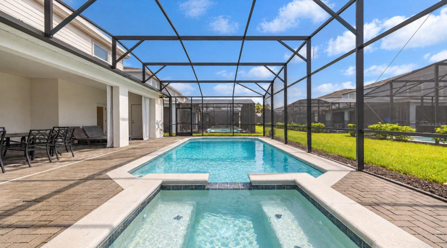 Davenport, Florida 33897, 8 Bedroom Bedrooms, ,5 Bathroombathrooms,Residential,For Sale,Kaipo,0,Mfrs5158564