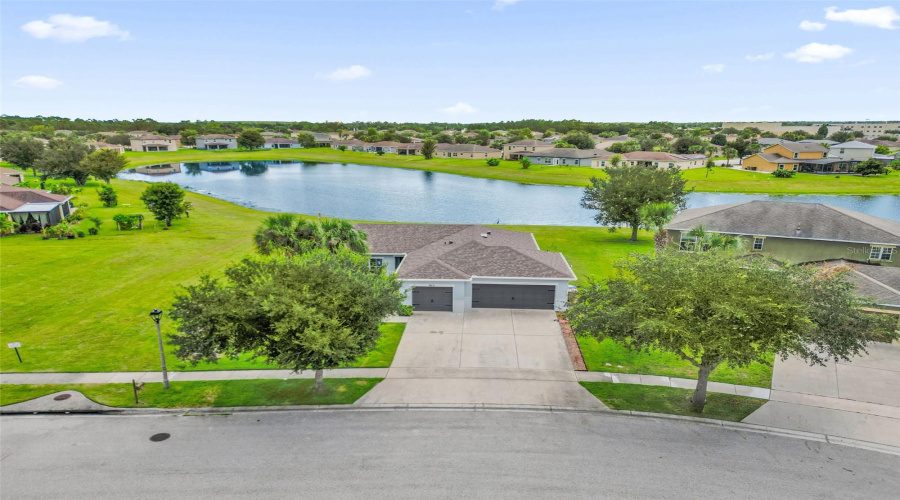 Kissimmee, Florida 34746, 3 Bedroom Bedrooms, ,2 Bathroombathrooms,Residential,For Sale,Sail Harbor,0,Mfrs5156963
