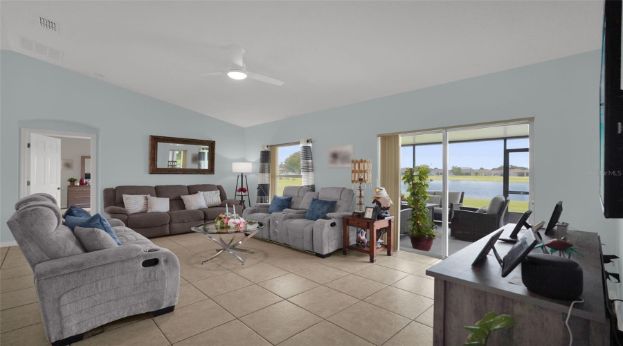 Kissimmee, Florida 34746, 3 Bedroom Bedrooms, ,2 Bathroombathrooms,Residential,For Sale,Sail Harbor,0,Mfrs5156963