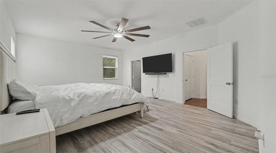 Kissimmee, Florida 34746, 4 Bedroom Bedrooms, ,2 Bathroombathrooms,Residential,For Sale,Boating,0,Mfrtb8540714
