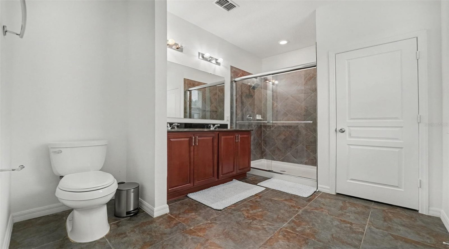 Kissimmee, Florida 34746, 4 Bedroom Bedrooms, ,2 Bathroombathrooms,Residential,For Sale,Boating,0,Mfrtb8540714
