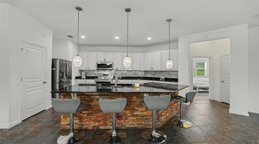 Kissimmee, Florida 34746, 4 Bedroom Bedrooms, ,2 Bathroombathrooms,Residential,For Sale,Boating,0,Mfrtb8540714