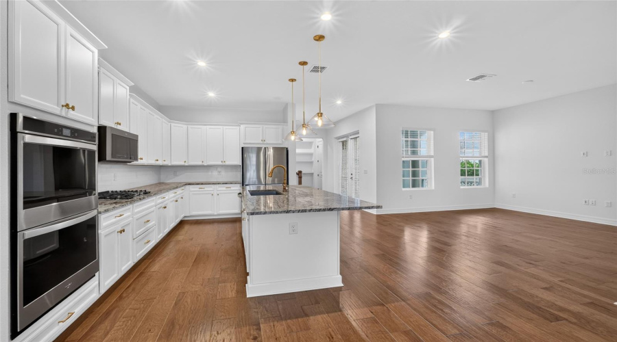 Celebration, Florida 34747, 4 Bedroom Bedrooms, ,2 Bathroombathrooms,Residential,For Sale,Estuary Lake,0,Mfrs5159326