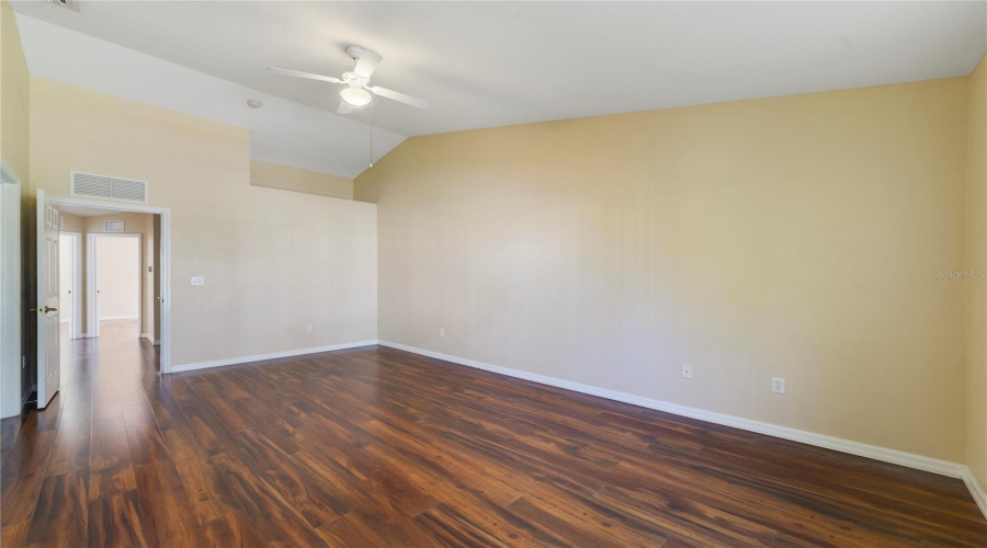 Kissimmee, Florida 34746, 4 Bedroom Bedrooms, ,3 Bathroombathrooms,Residential,For Sale,Club Cortile,0,Mfro6422413
