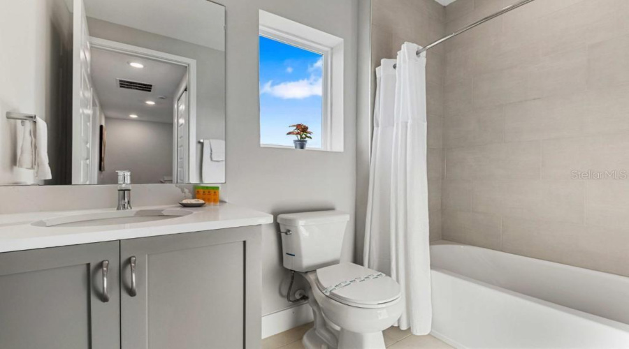Kissimmee, Florida 34747, 3 Bedroom Bedrooms, ,2 Bathroombathrooms,Residential,For Sale,Spectrum,0,Mfrs5159336