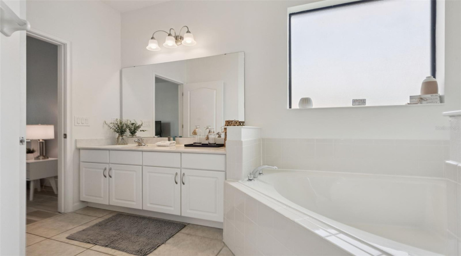 Kissimmee, Florida 34746, 6 Bedroom Bedrooms, ,4 Bathroombathrooms,Residential,For Sale,Tranquility,0,Mfro6446767